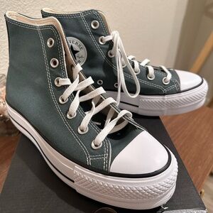 NWT Converse Platform High-Tops - Dark Sage